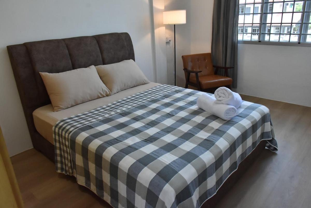 Rain Tree Homestay Bintulu Bagian luar foto