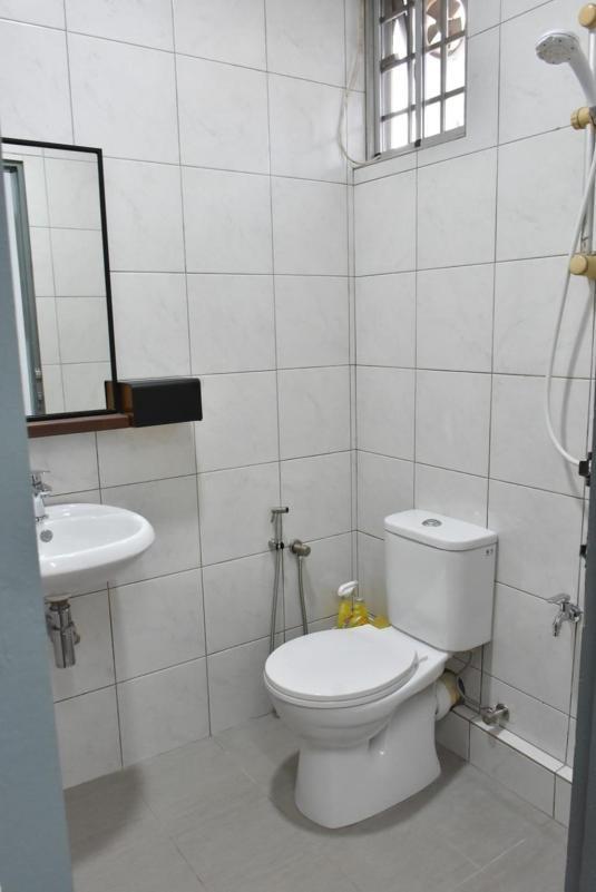 Rain Tree Homestay Bintulu Bagian luar foto